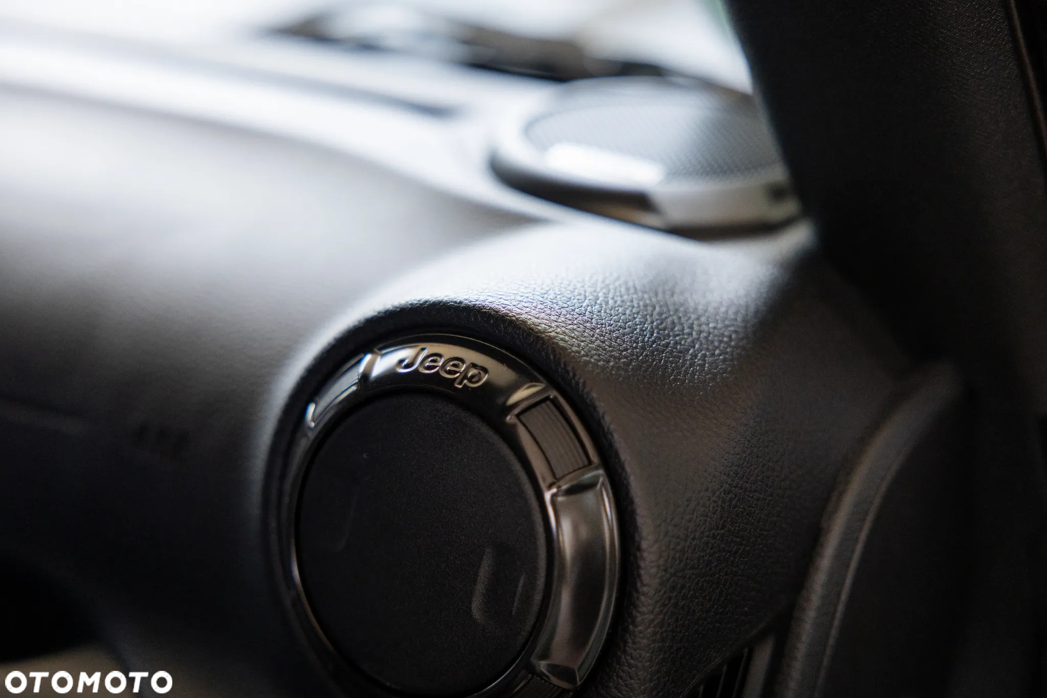 Jeep Wrangler 3.6 Unlim Rubicon Recon - 27
