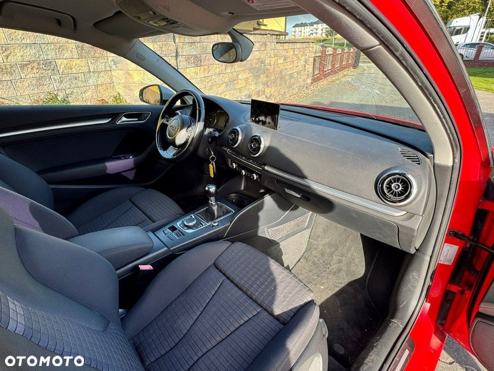 Audi A3 3-drzwiowe 1.4 TFSI Ambition - 16