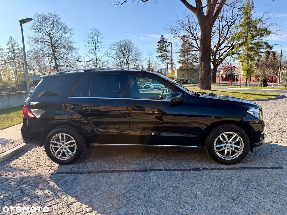 Mercedes-Benz GLE 250 d 4-Matic - 5