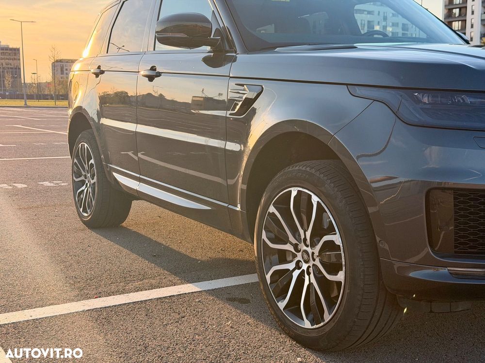 Land Rover Range Rover Sport 3.0 I6 D250 MHEV HSE Dynamic Stealth - 13