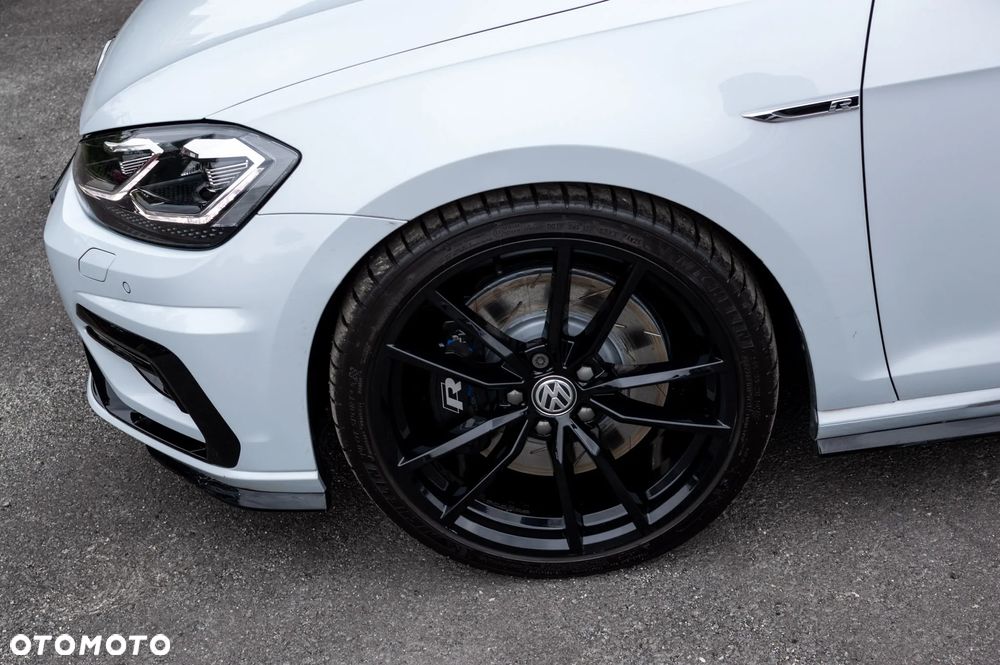 Volkswagen Golf VII 2.0 TSI BMT 4Mot R DSG - 32