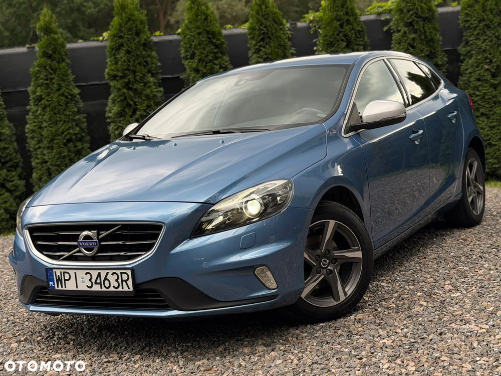 Volvo V40 D2 Drive-E R-Design Kinetic - 1