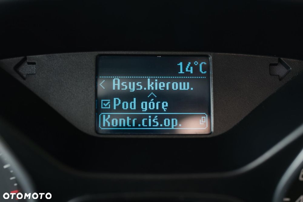 Ford Focus 1.6 EcoBoost Titanium - 28