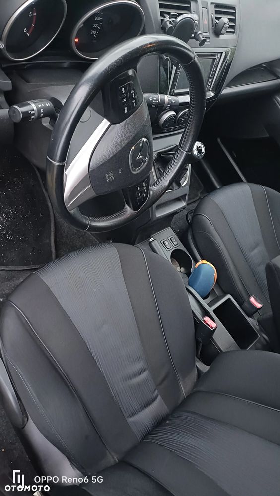Mazda 5 - 6