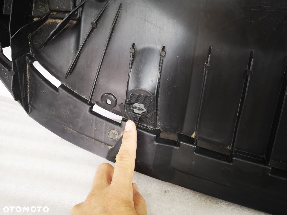 MERCEDES GLA W247 19- OSŁONA / PŁYTA POD ZDERZAK PRZEDNIA NR A2478858703 NR AUKCJI OSŁ111 - 13