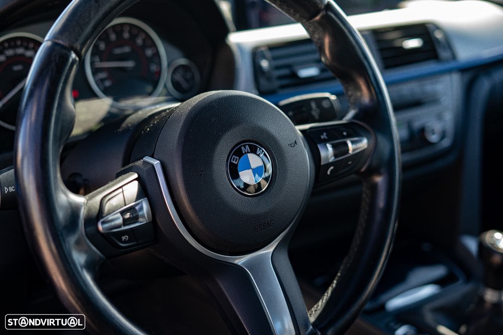 BMW 328 i Pack M - 20