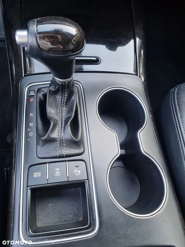 Kia Sorento - 16
