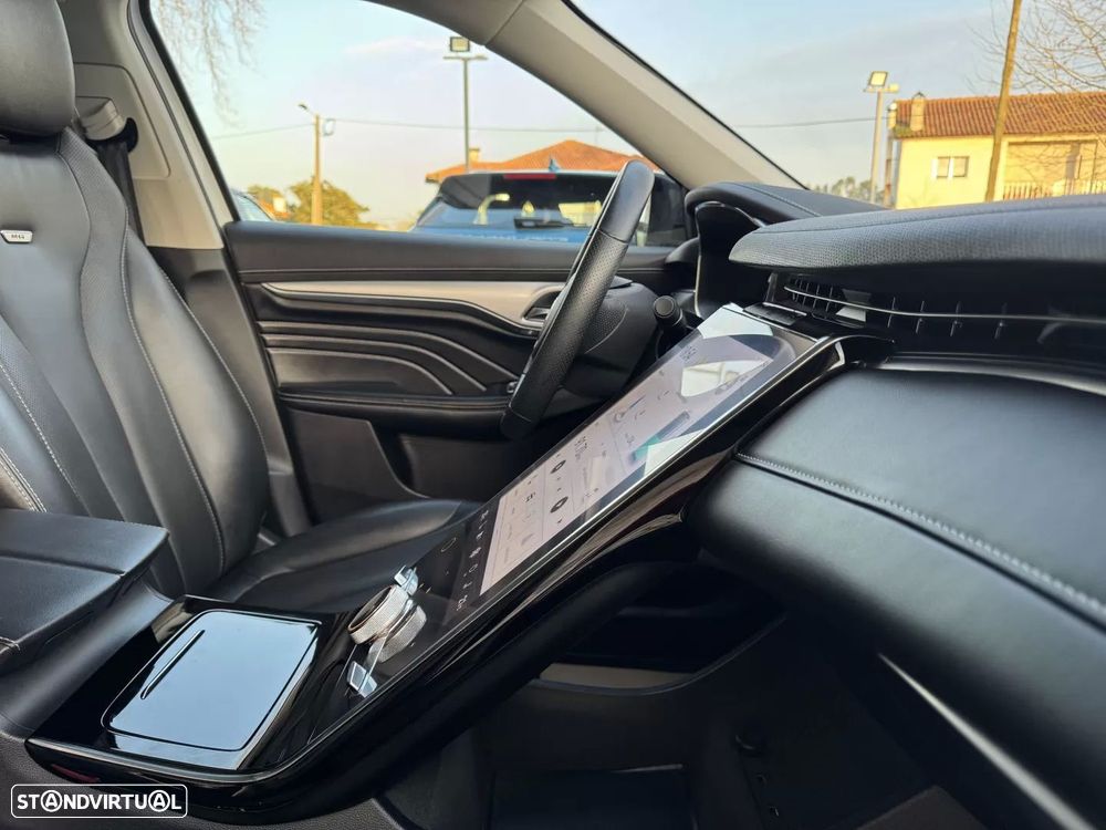 MG Marvel R 70 kWh AWD Performance - 41