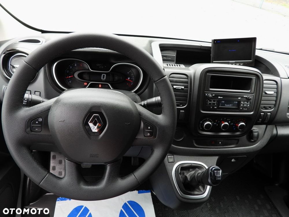 Renault TRAFIC FURGON CHŁODNIA  -5*C ZASILANIE 230V TEMPOMAT LEDY KLIMATYZACJA  120KM - 31