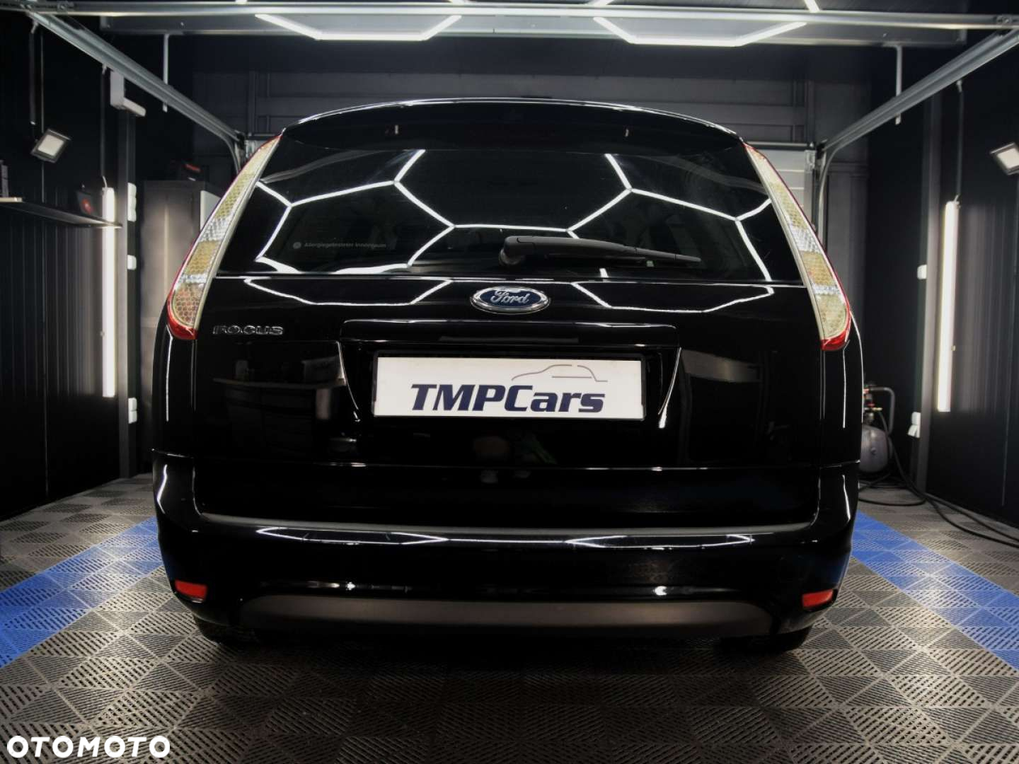Ford Focus - 11