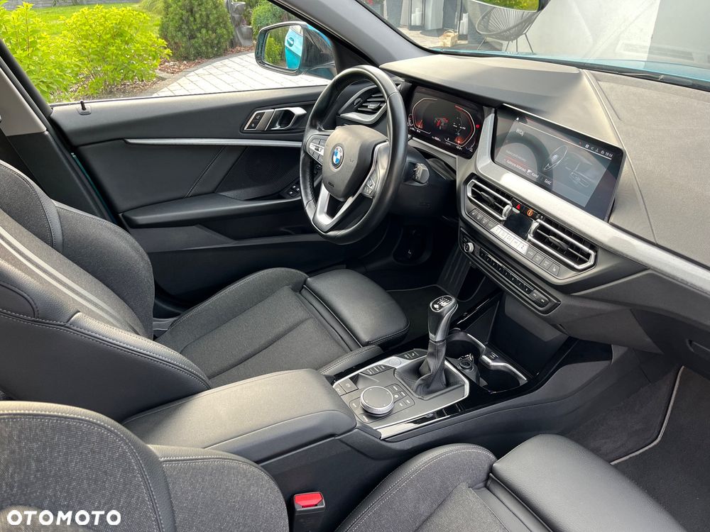 BMW Seria 1 118d Sport Line - 34