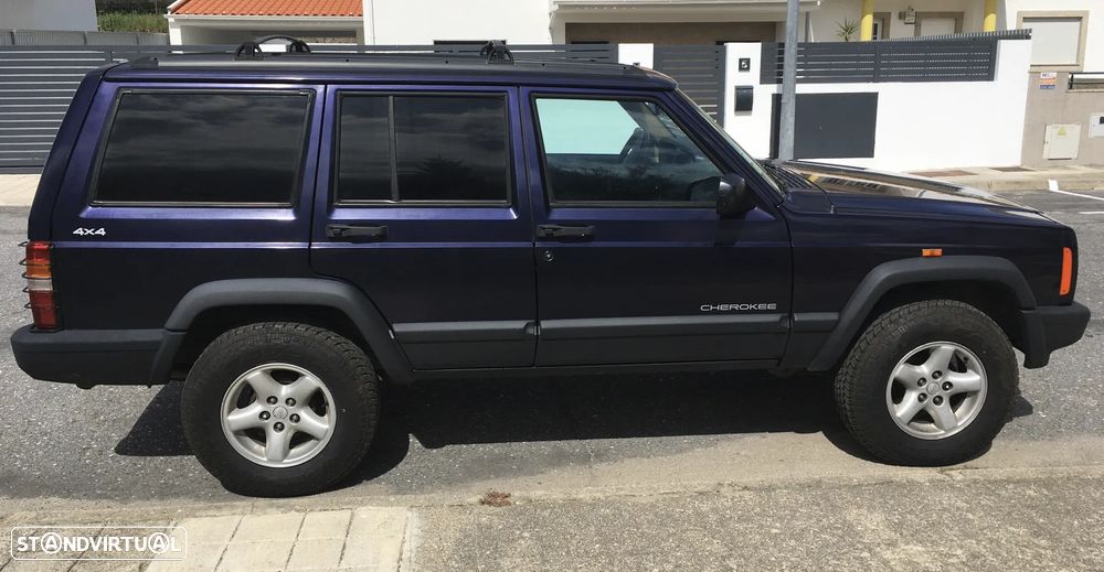 Jeep Cherokee 2.5 TD Jamboree - 4