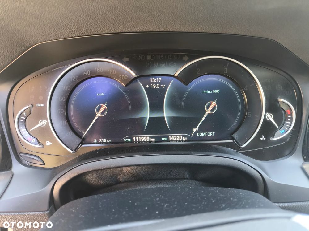 BMW Seria 3 318d Edition Luxury Line Purity - 8