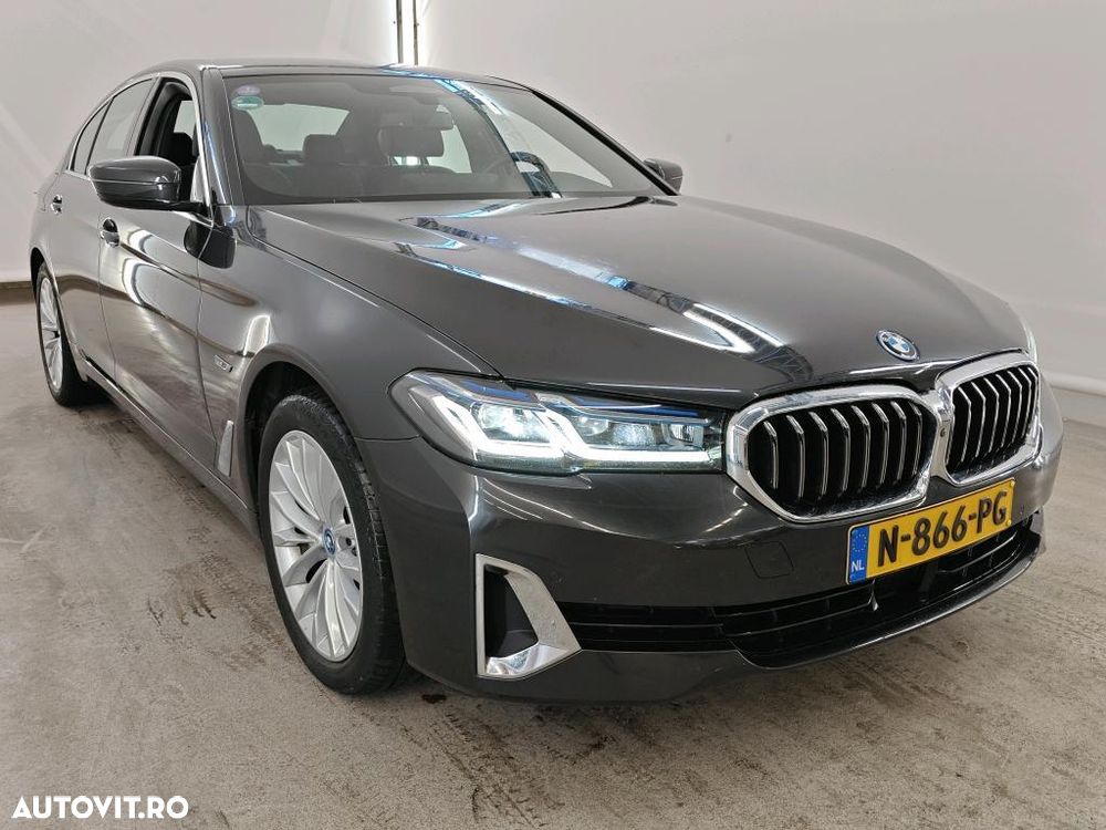 BMW Seria 5 530e xDrive AT PHEV - 2