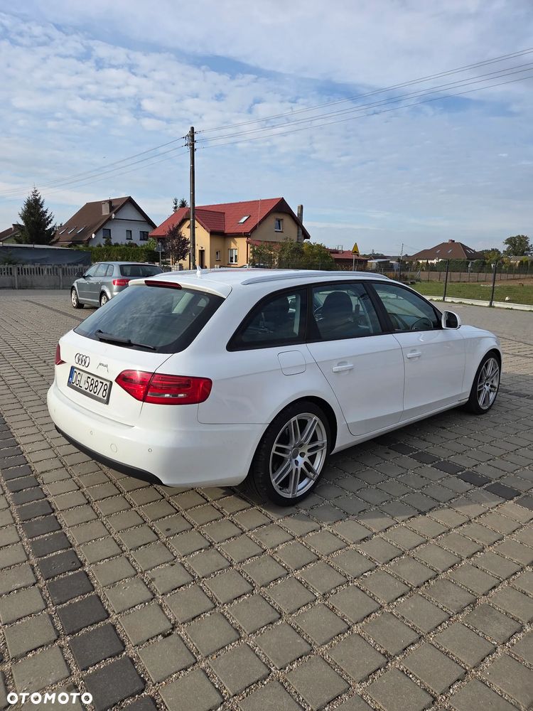 Audi A4 Avant 2008 photo 4