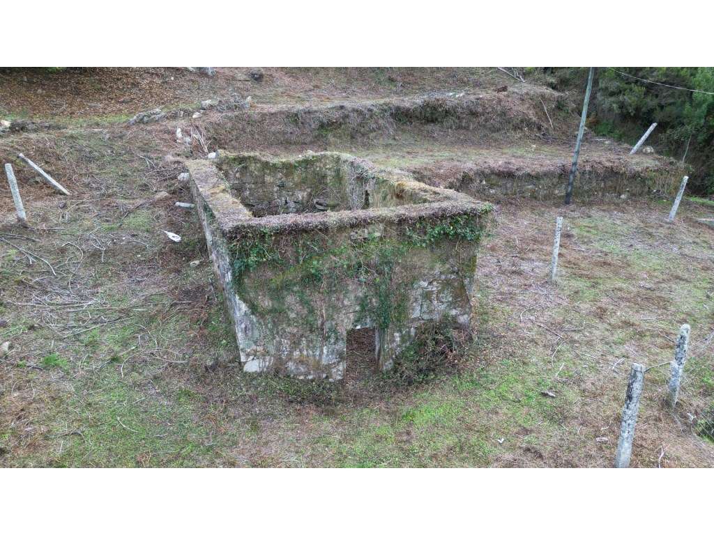 Terreno em solo urbanizavel - Grande imagem: 4/6