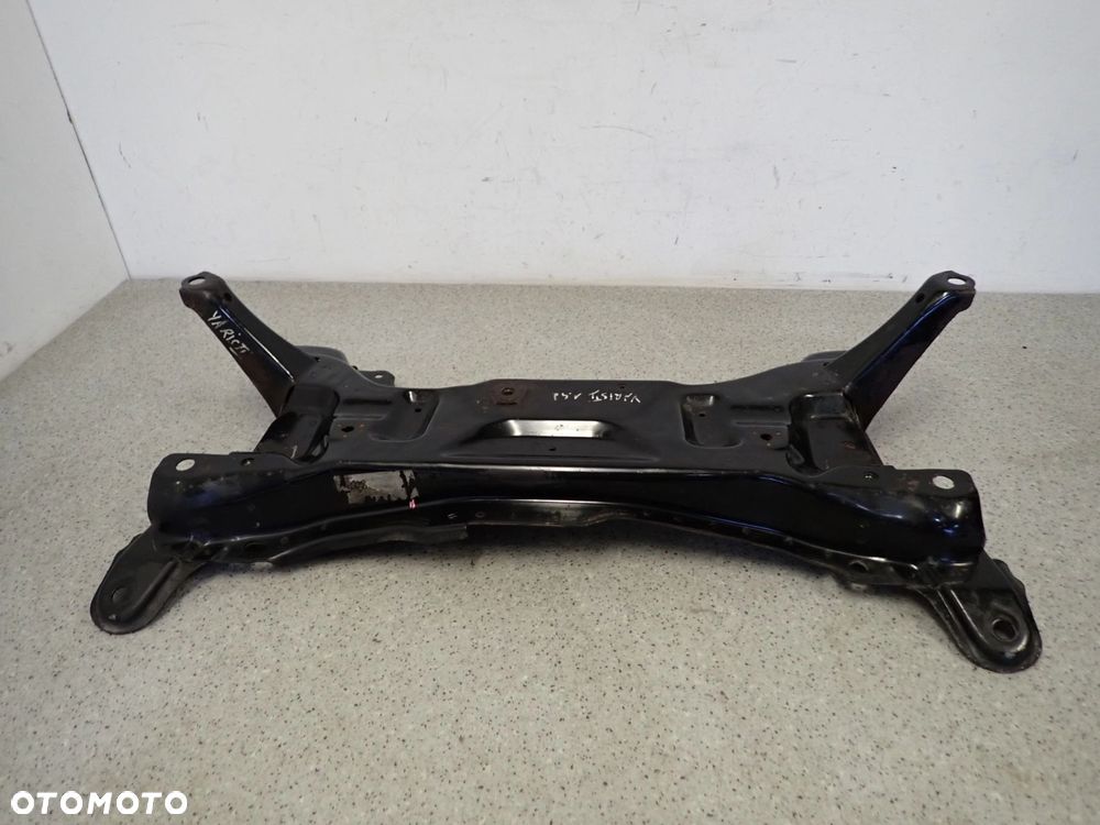 TOYOTA YARIS II 05-11 SANKI BELKA POD SILNIK - 1