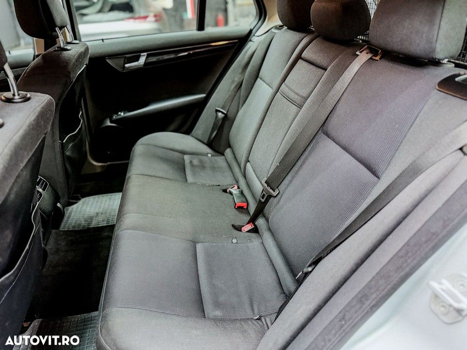 Mercedes-Benz C - 18