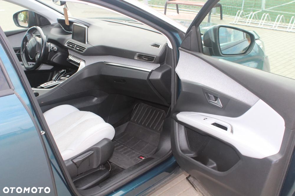 Peugeot 5008 - 6