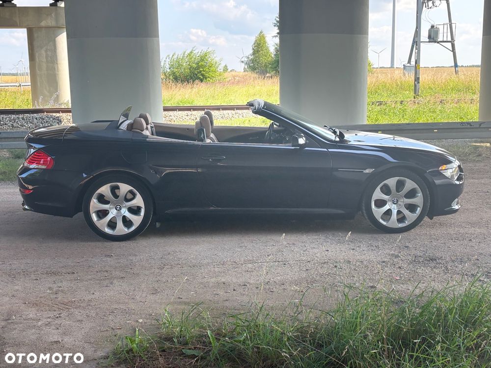 BMW Seria 6 650 i - 7
