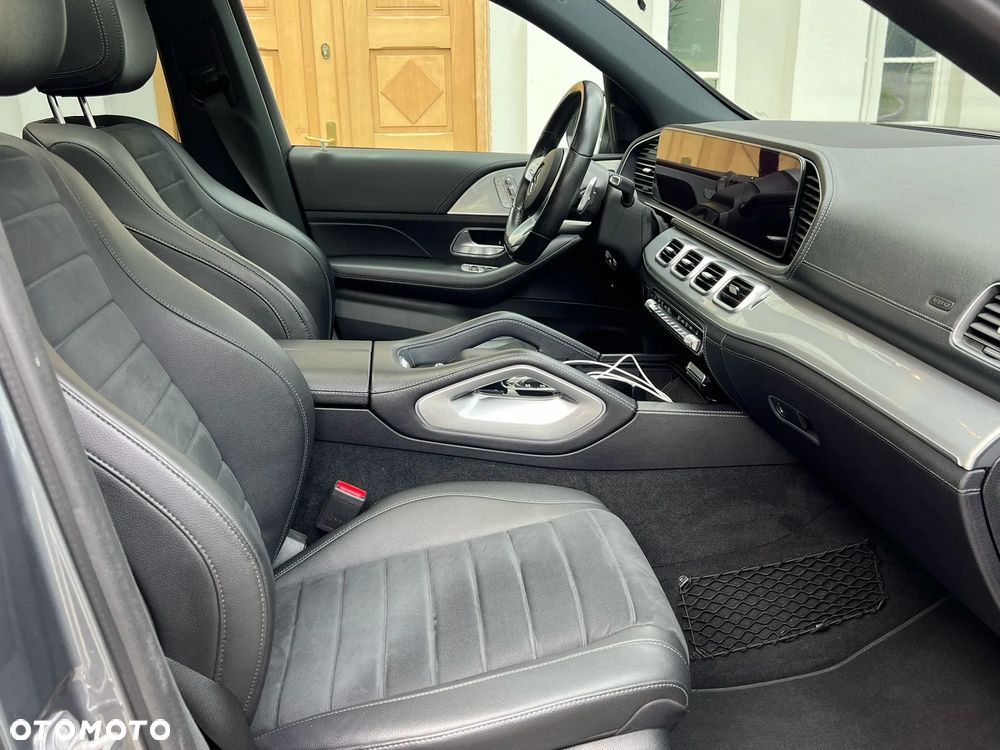 Mercedes-Benz GLE - 26
