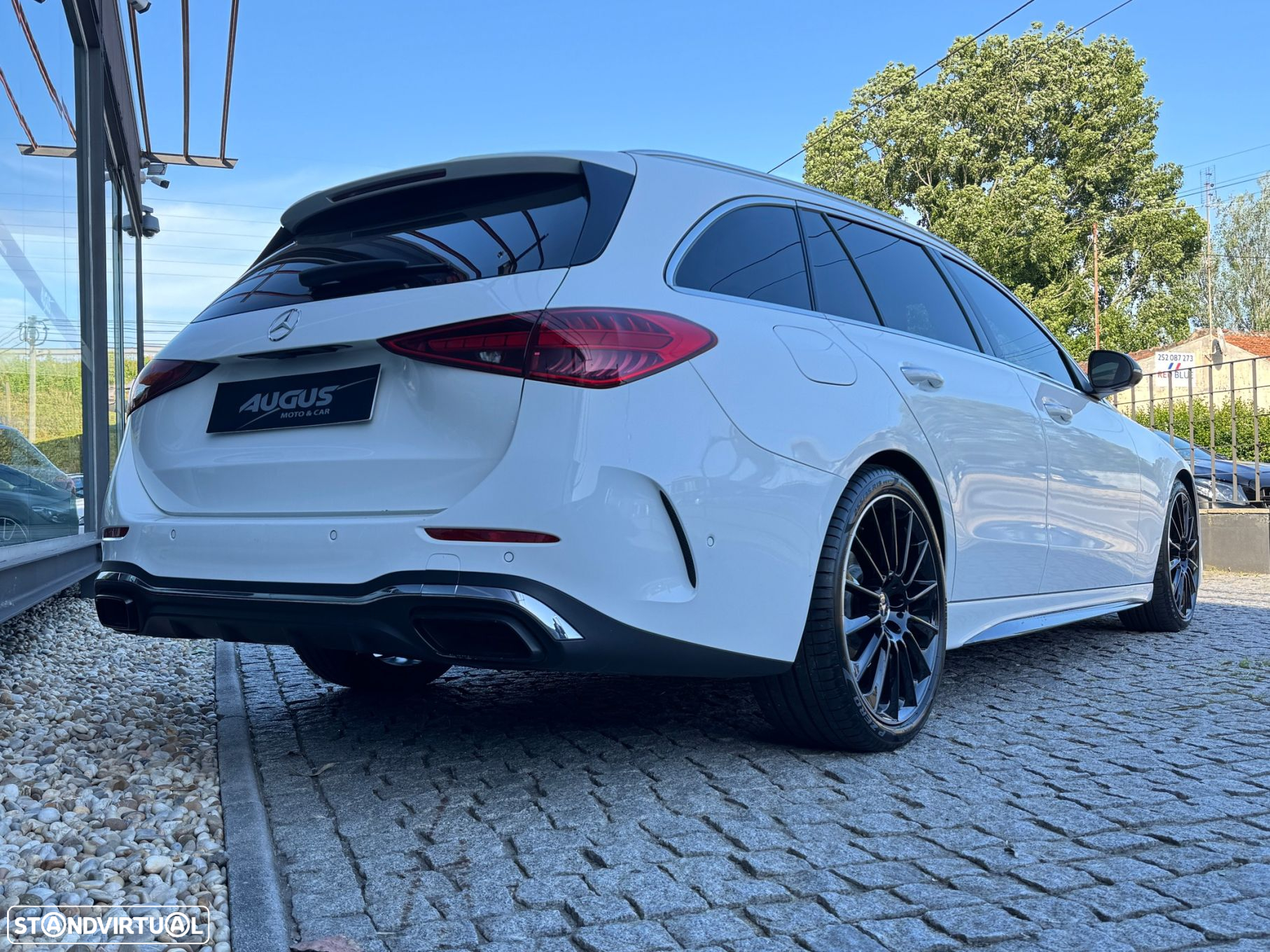Mercedes-Benz C 220 d AMG Line - 3