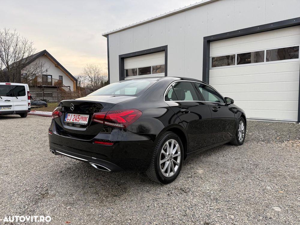 Mercedes-Benz A 200 Sedan 7G-DCT Edition 19 - 3