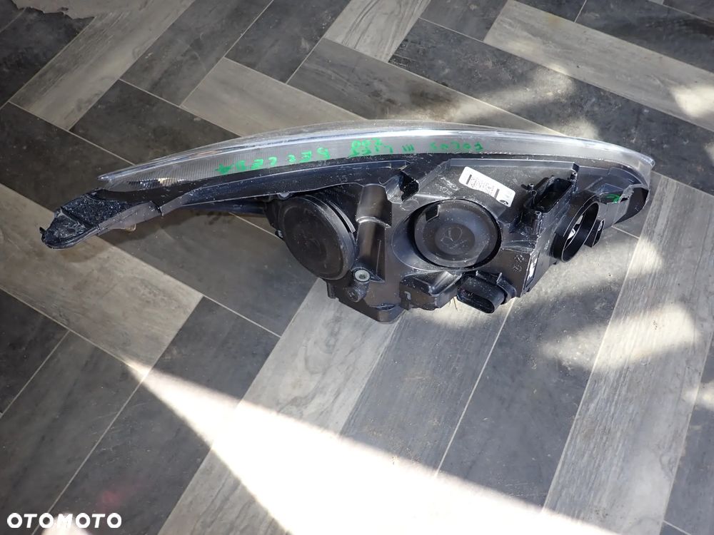 FORD FOCUS III LIFT LAMPA LEWY PRZÓD - 6