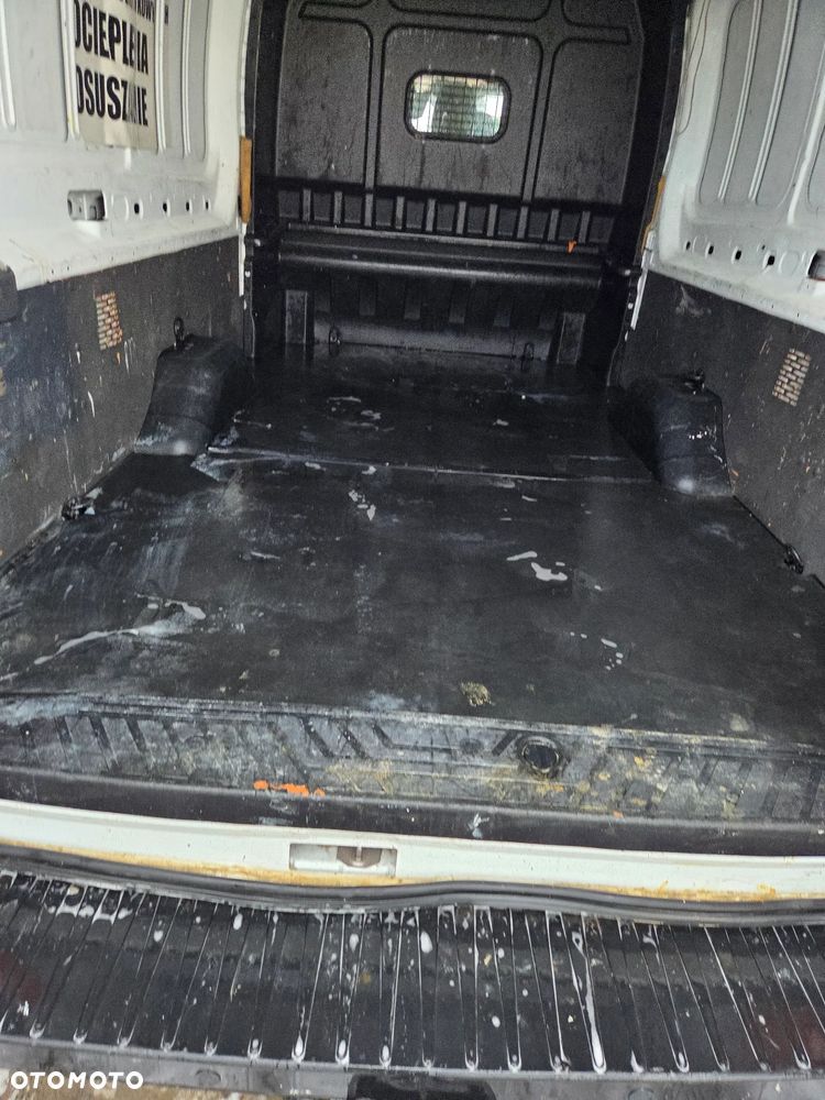 Ford Transit - 8