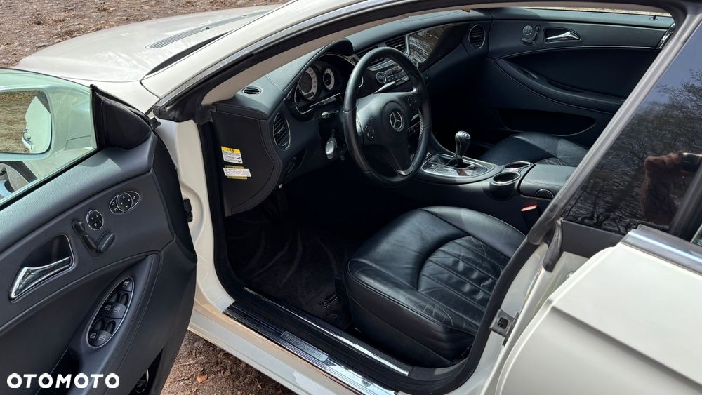 Mercedes-Benz CLS 350 - 10