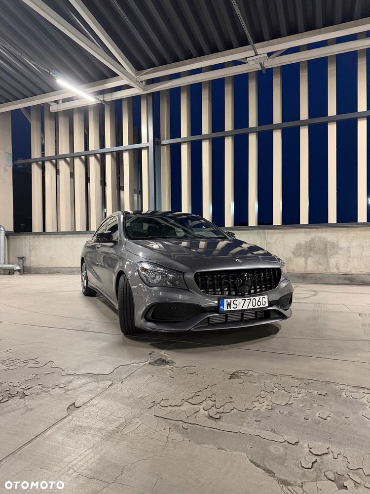 Mercedes-Benz CLA 250 4Matic 7G-DCT AMG Line - 10