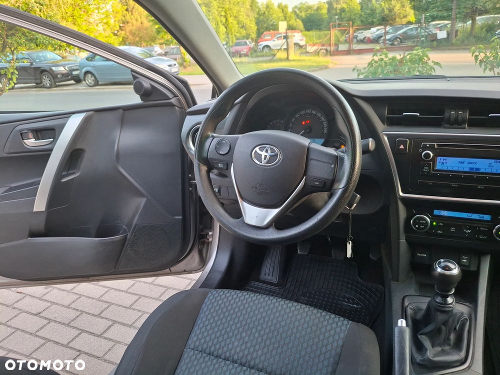 Toyota Auris 1.33 VVT-i Active - 21