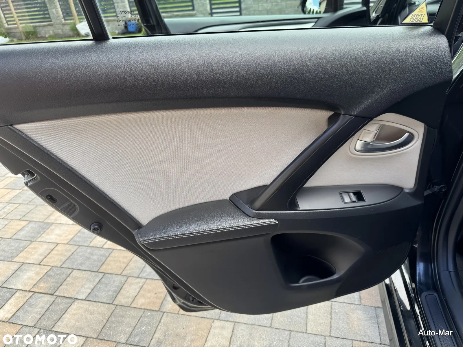 Toyota Avensis Touring Sports 1.8 Business Edition - 18
