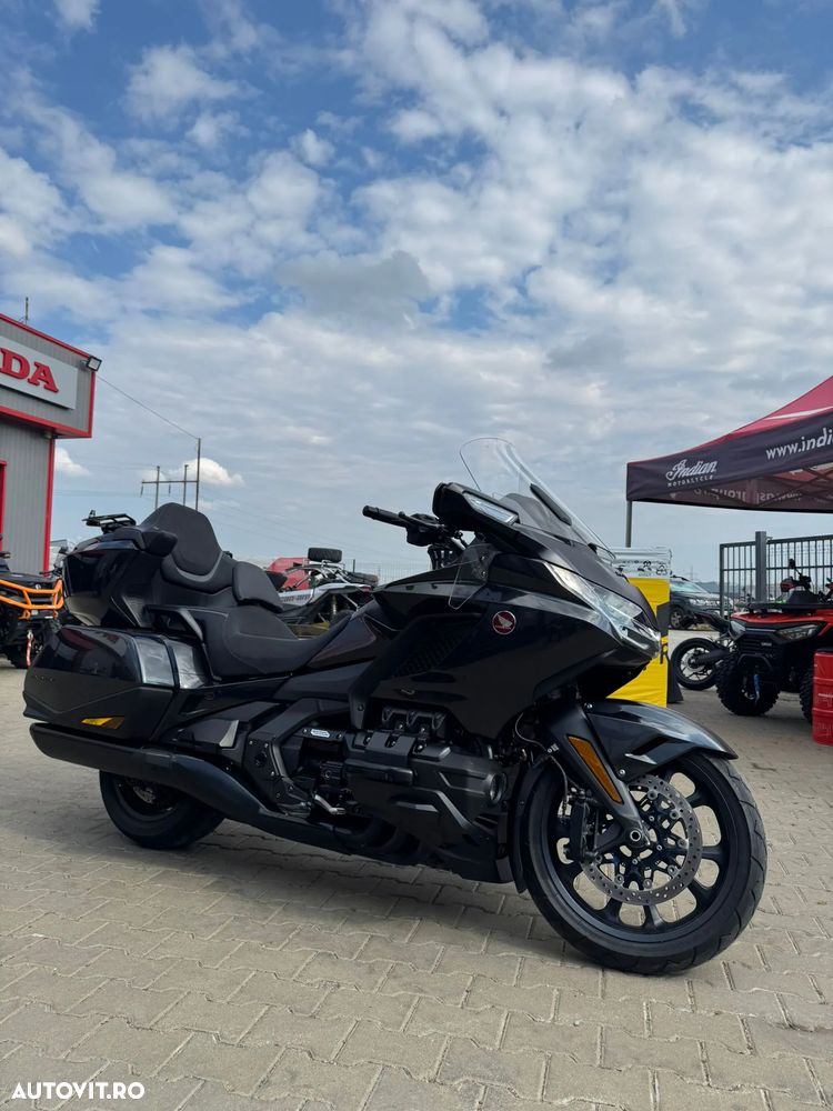 Honda Gold Wing Tour - 2