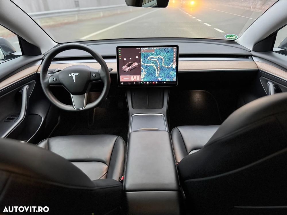 Tesla Model 3 Langstreckenbatterie Allradantrieb Dual Motor - 18