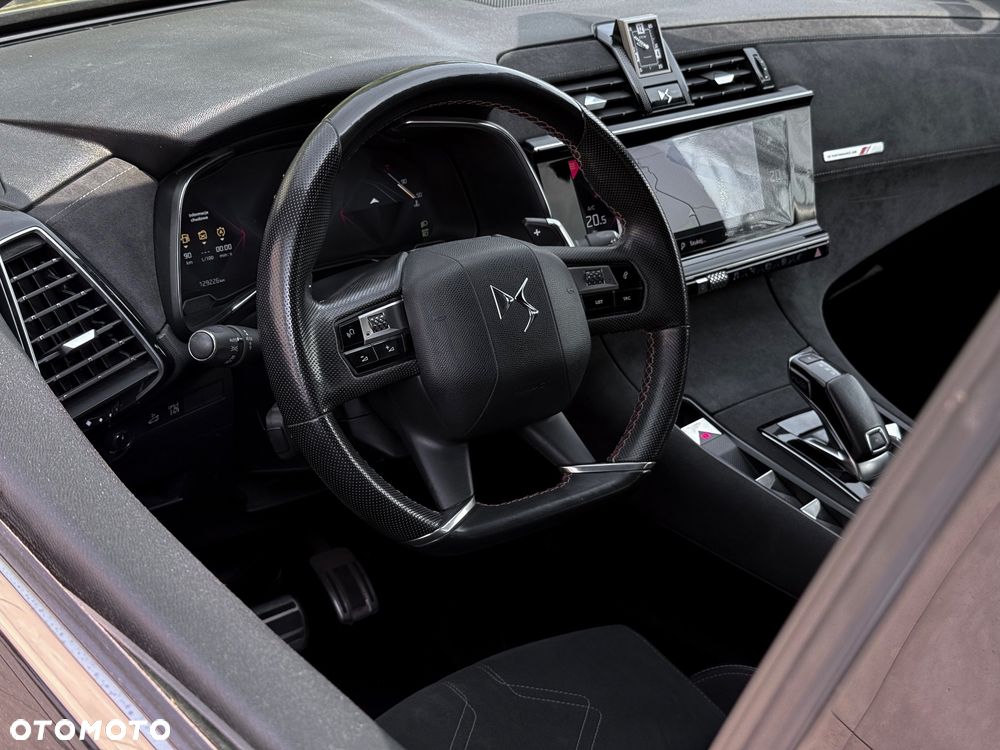 DS Automobiles DS 7 Crossback 1.6 PureTech Performance Line + - 25