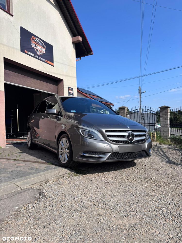 Mercedes-Benz Klasa B - 1