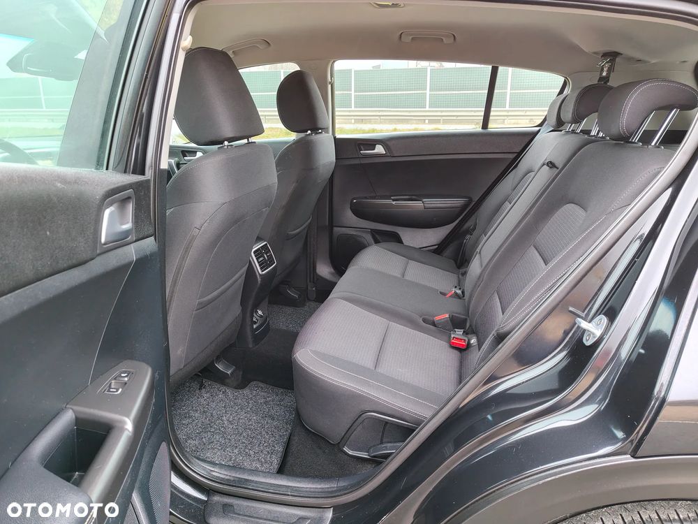 Kia Sportage 1.6 GDI L Business Line 2WD - 22