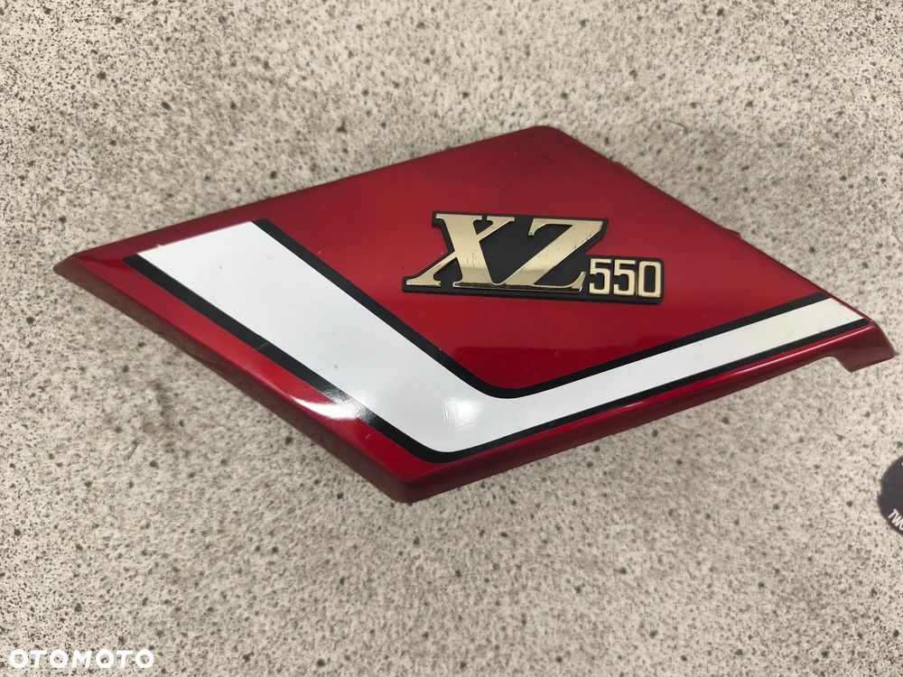Owiewka, osłona, bok, boczek Yamaha XZ 550 XZ550 - 2
