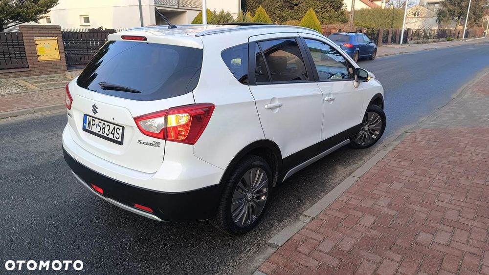 Suzuki SX4 S-Cross - 11