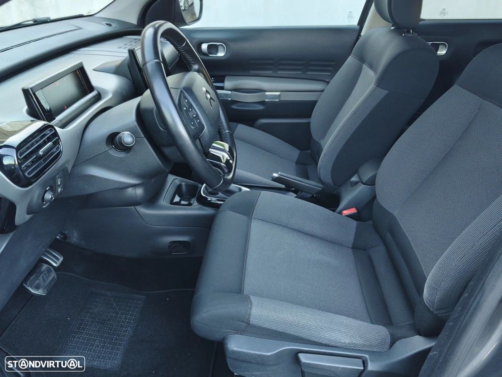 Citroën C4 Cactus 1.2 PureTech Shine EAT6 - 16