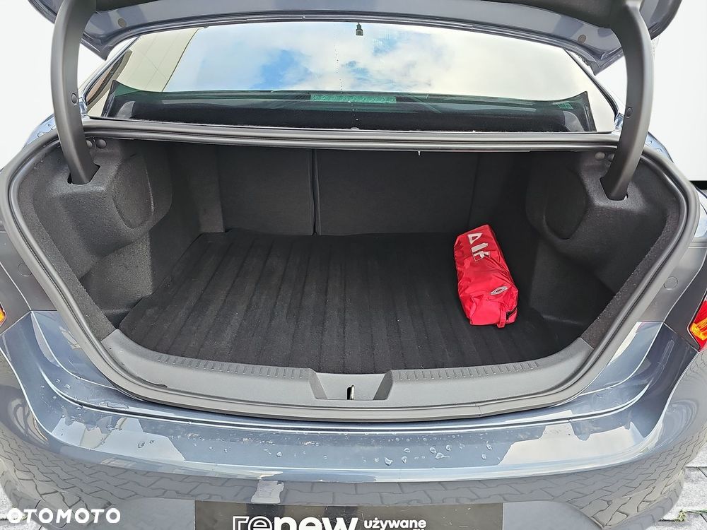 Renault Megane 1.3 TCe Techno - 27