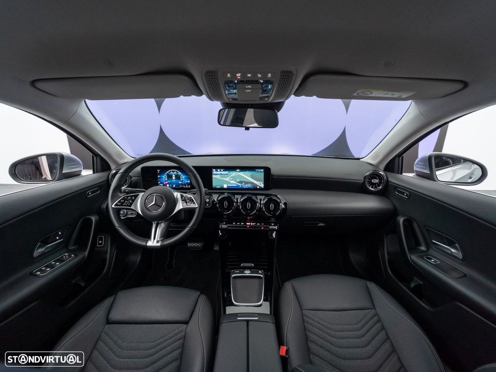 Mercedes-Benz A 200 Limousine d - 13