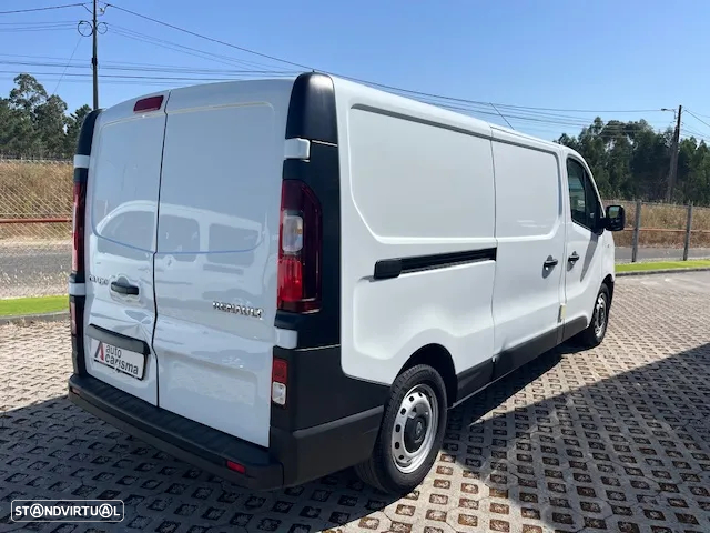 Renault TRAFIC LONGA 2.0 120cv COM FRIO - 5