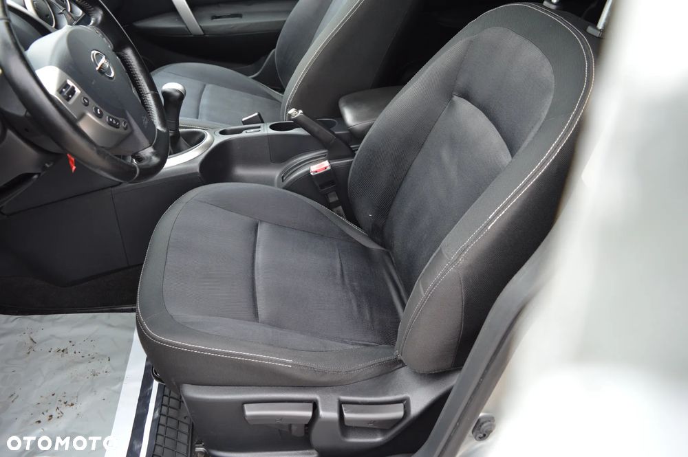 Nissan Qashqai 1.6 I-Way - 13
