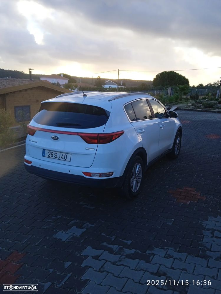 Kia Sportage 1.6 CRDI ISG SX - 5