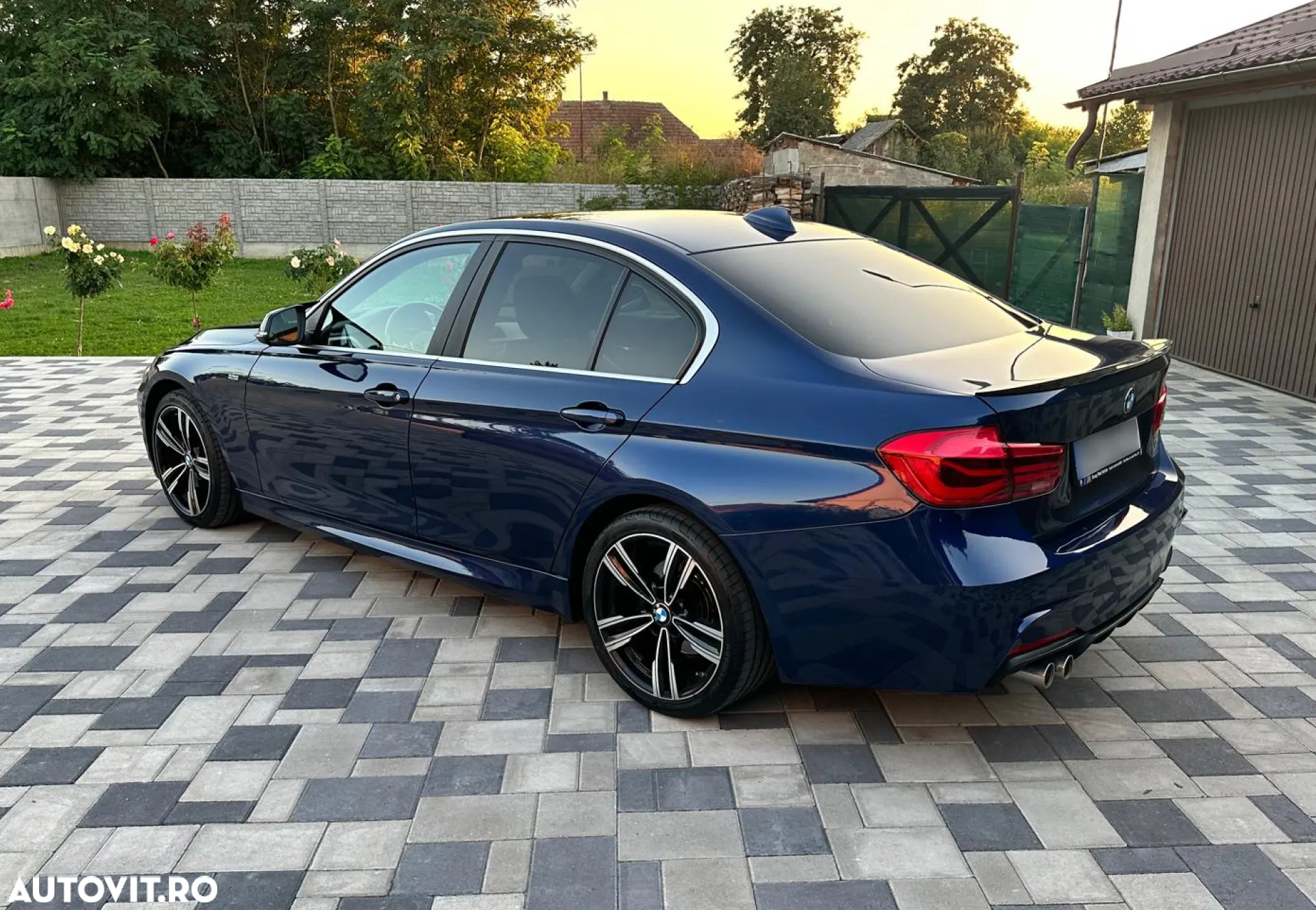 BMW Seria 3 320d Efficient Dynamic Edition Aut. Sport Line - 3