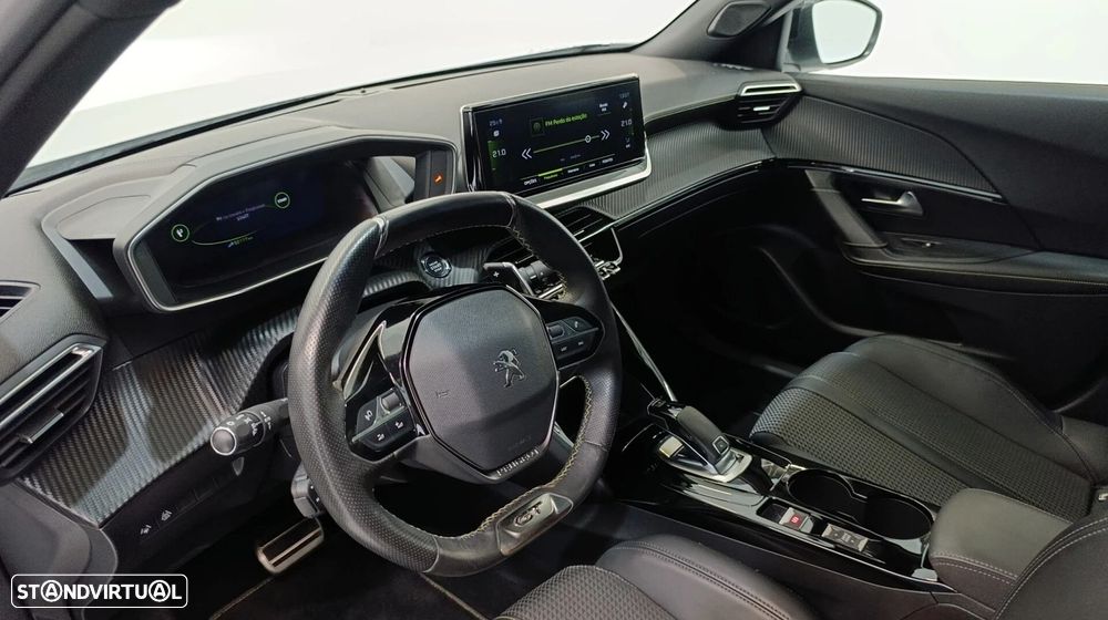 Peugeot 2008 1.2 PureTech GT Line EAT8 - 11