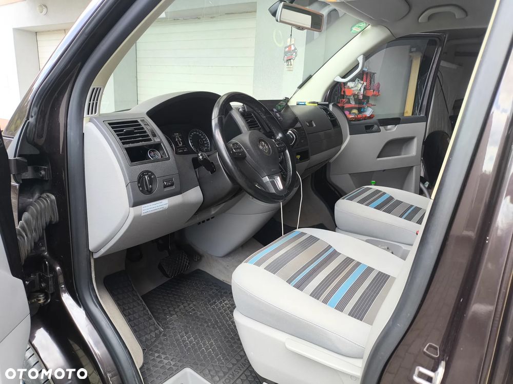 Volkswagen California - 13