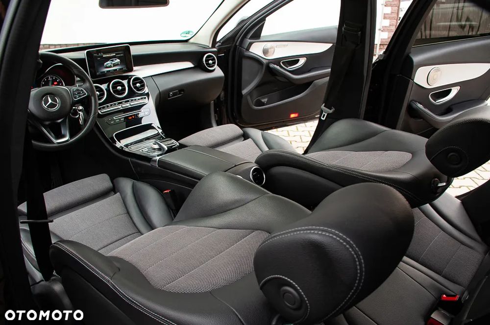 Mercedes-Benz Klasa C 200 9G-TRONIC Avantgarde - 26